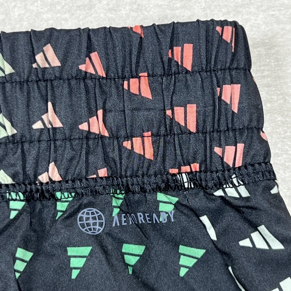 Adidas Shorts‎ Womens XS Black AEROREADY HR7783 Training Running Logo Print